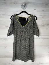 BCBGeneration Dress Womens XS Black Multi Cold Shoulder V-Neck Floral K0L6H109