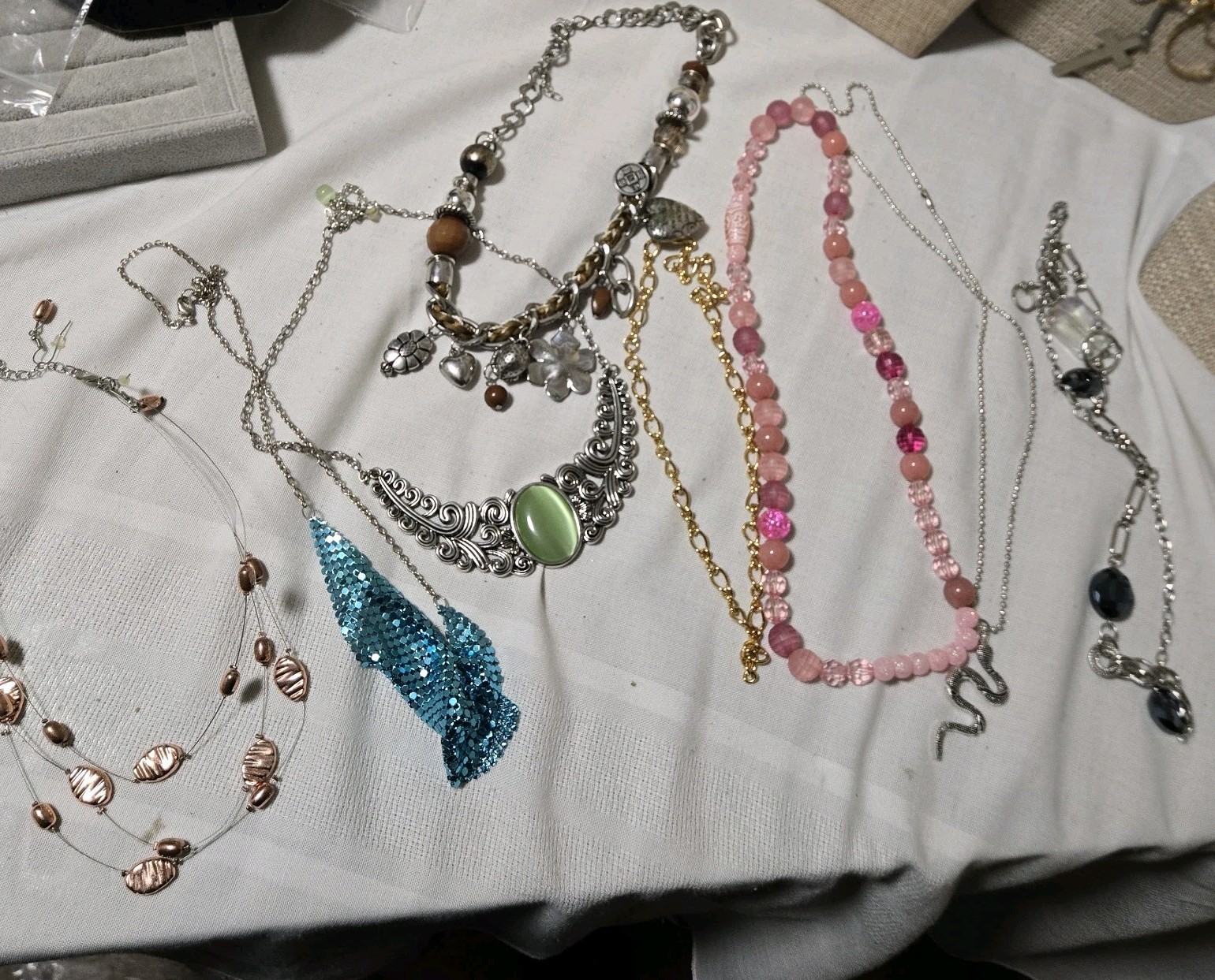 Modern Vtg 9 Pounds Unsigned Statement Necklaces … - image 15