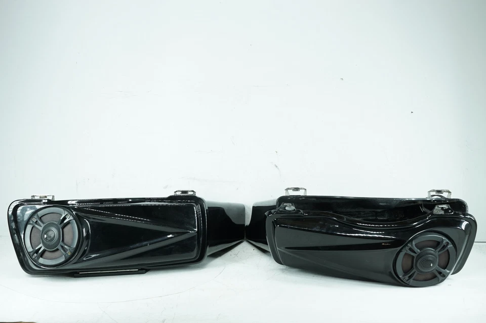 Harley Touring 2012 FLTRX Road Glide OEM izquierda derecha alforjas equipaje NOKey Foto 2 de 4