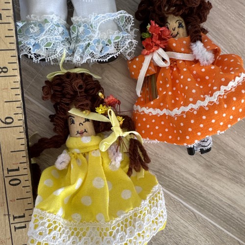 Clothespin Dolls Vintage Homemade Lot Of 9 Seven Small 4” & Two Larger 8” - Picture 12 of 14