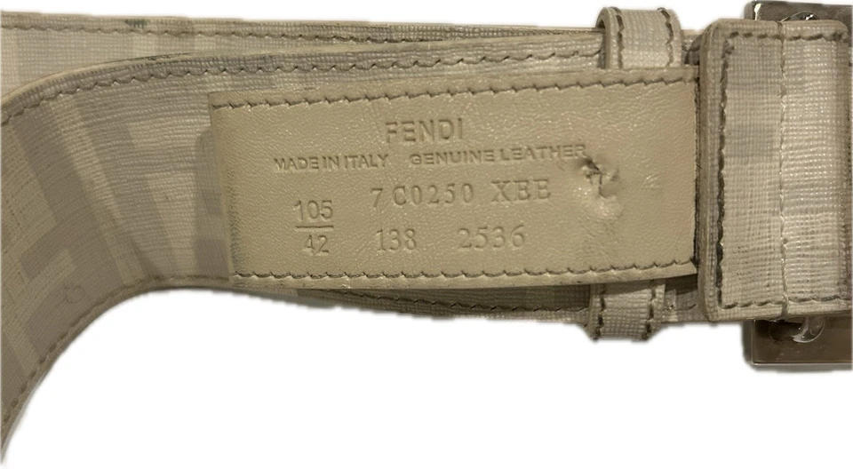 Cinturón Fendi Cuero Blanco Talla 42 Hecho en Italia Foto 3 de 4