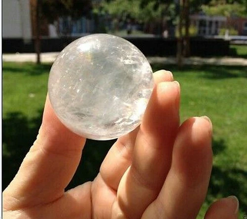 Hot NATURAL RAINBOW CLEAR QUARTZ CRYSTAL SPHERE BALL HEALING GEMSTONE 40-42mm@@ - Picture 3 of 4