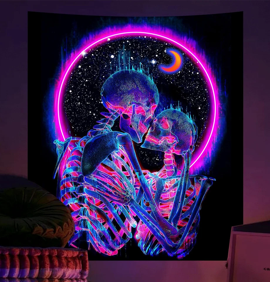 Tapiz Calavera Luz Negra Brilla en la Oscuridad Tapiz Besando Amantes Tapices Sk Foto 2 de 4