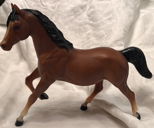 Breyer Pferd #124 Laufstute Sugar 1961-1987 Traditional Bay - Bild 4 von 4