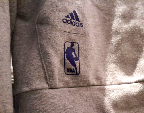 NBA / ADIDAS: LAKERS HOODIE SWEATER PULLOVER, SIZE LARGE / 2014 - GOOD CONDITON. - Picture 4 of 8