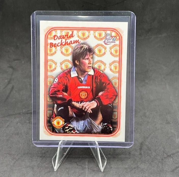1997 Futera Fans Selection Manchester United David Beckham #71 for