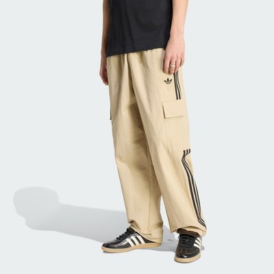 adidas men ADICOLOR CLASSICS 3-STRIPES CARGO PANTS