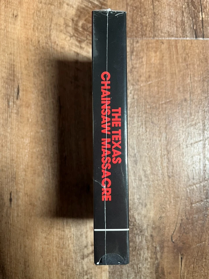 Техасская резня бензопилой - специальное издание (видеокассета, 1974) *НОВАЯ/ЗАПЕЧАТАННАЯ* - Изображение 3 из 4