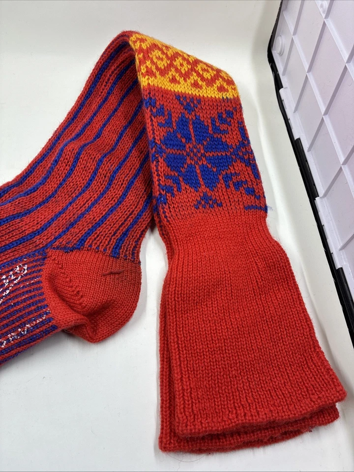 VTG Eskimo Nordic Red Ski Socks With Blue Stripes Snowflake Wool Blend Size L - Image 3 of 4