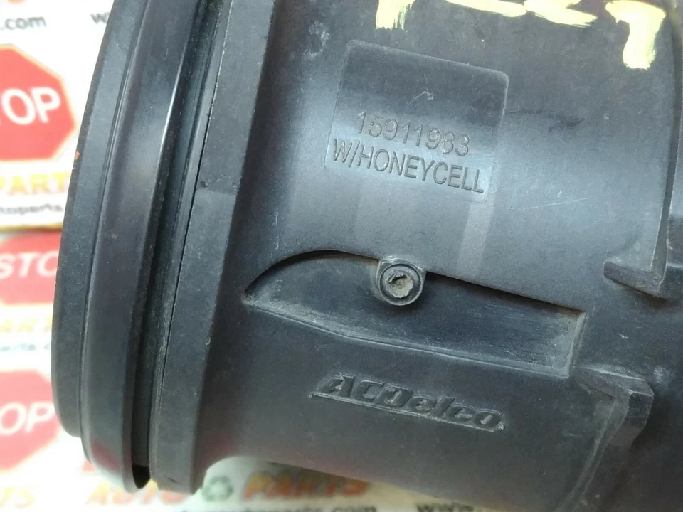 05 06 07 08 Sensor medidor de flujo de aire Pontiac Grand Prix 15911983 OEM Foto 2 de 4