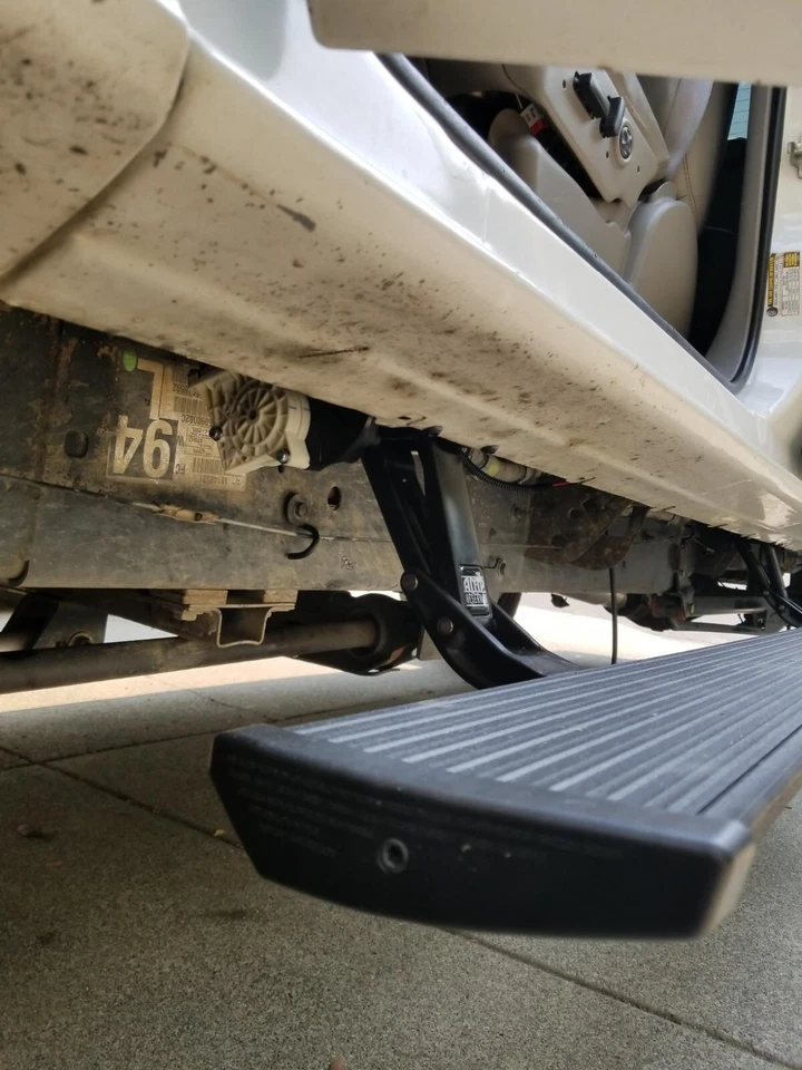 Tablas de correr Amp Research PowerStep para Chevy Silverado 1999-2006 doble cabina NBS Foto 4 de 4