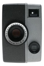 Kodak M4 Instamatic Movie Camera Super 8 Ektanar 1.8/13mm
