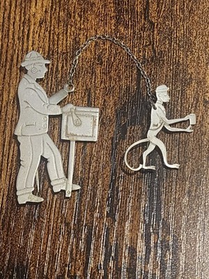Vintage Organ Grinder and Monkey Sweater Guard Brooch Pin Silver-tone