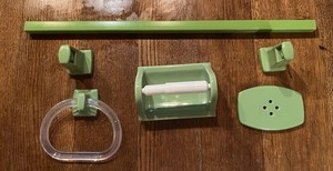 Vintage 7 pc. MCM Green Bathroom Fixture Porcelain Ceramic Set