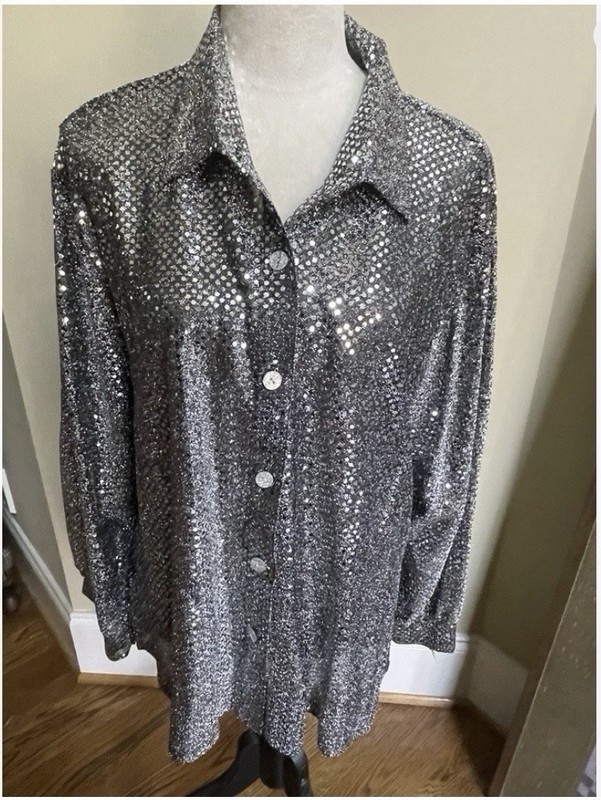 Gorgeous Sexy Silver Top Perfect For Sparkly Celebrations Sz 1X