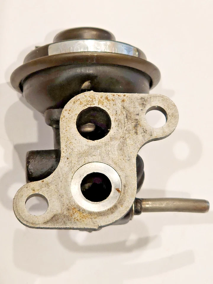 OEM LEXUS 90-92 LS400 92-94 SC400 VÁLVULA EGR 25620-50010 Foto 2 de 3
