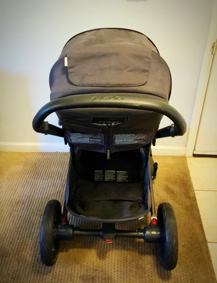 Nuna Mixx Stroller and Seat Caviar & Black - Image 3 of 4