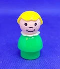 VINTAGE PLASTIC FISHER PRICE LITTLE PEOPLE GIRL - GREEN BODY, YELLOW HAIR