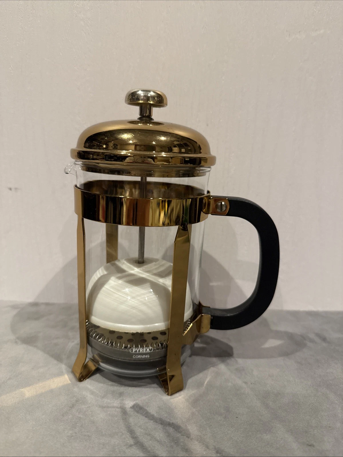 Corning Pyrex Cafetière Gold Coloured Large French Press Coffee Maker 8.5”