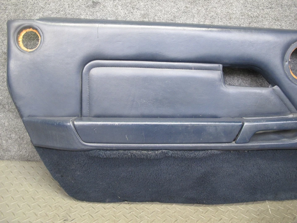 JUEGO DE CUBIERTA DE PANEL DE PUERTA INTERIOR LADO DERECHO E IZQUIERDO PORSCHE 928 S 1984-1986 AZUL Foto 3 de 4