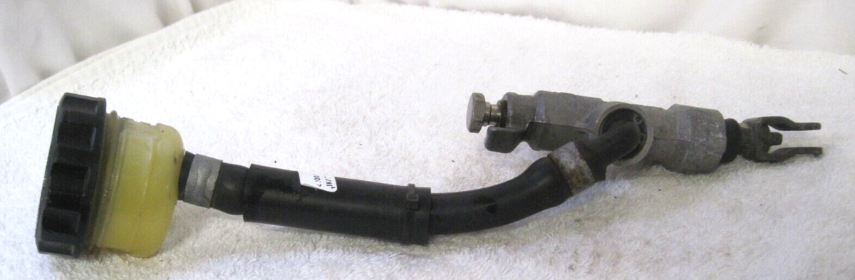 00 Kawasaki Ninja ZX9R Rear Brake Master Cylinder Reservoir Cap