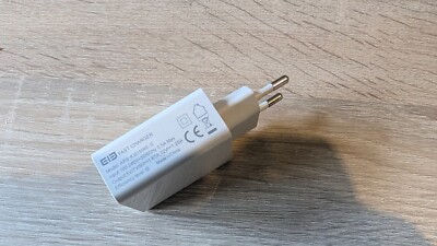 USB Fast Charger Netzteil APS-K1015WE-G