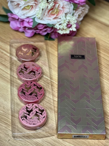 Tarte Holidaze Deluxe Amazonian Clay Blush Set, Sincere, Supreme, Surprised Stel
