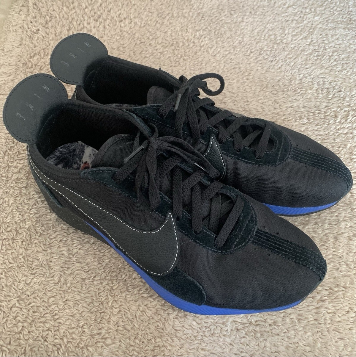 nike moon racer sizing