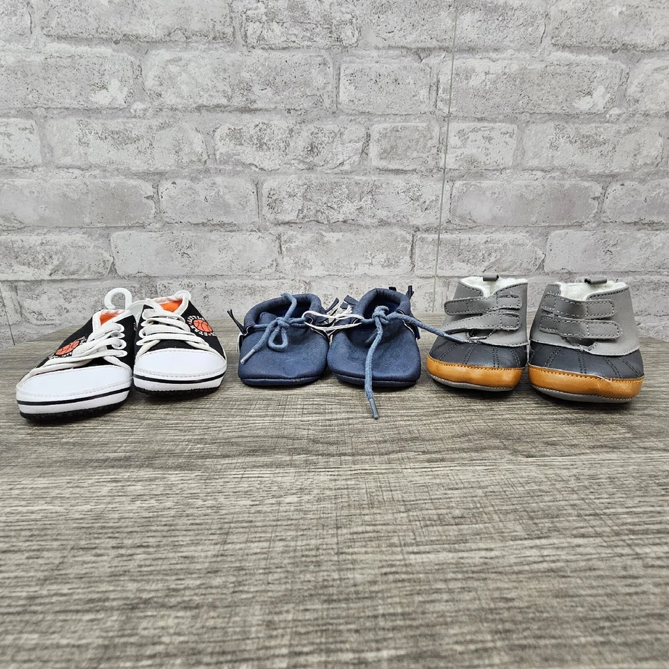 Lote de 3 zapatos infantil niño talla 2 0-3 meses Foto 2 de 4