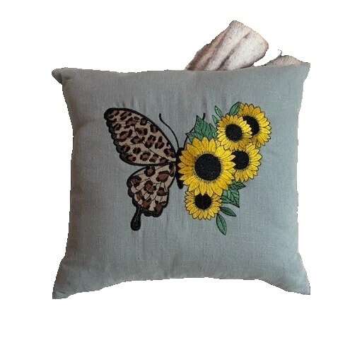 Living Room Butterfly Flowers Home Décor Pillows
