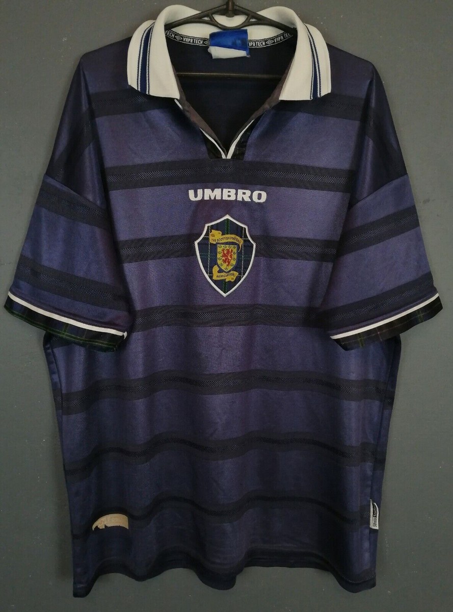 VINTAGE MEN'S UMBRO SCOTLAND 1998/2000 HOME SOCCER FOOTBALL SHIRT