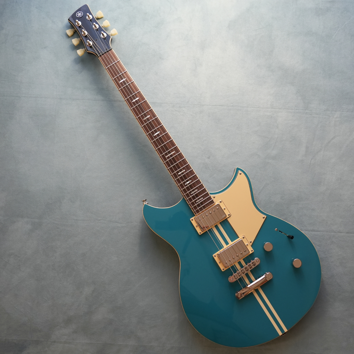 【美品】YAMAHA REVSTAR STANDARD RSS20 SWB Yamaha Revstar Standard RSS20 FGR Electric Guitar with Gig