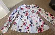 White Floral Fit & Flare Short Dress Size 10 Long Sleeve Tie Waist Regular