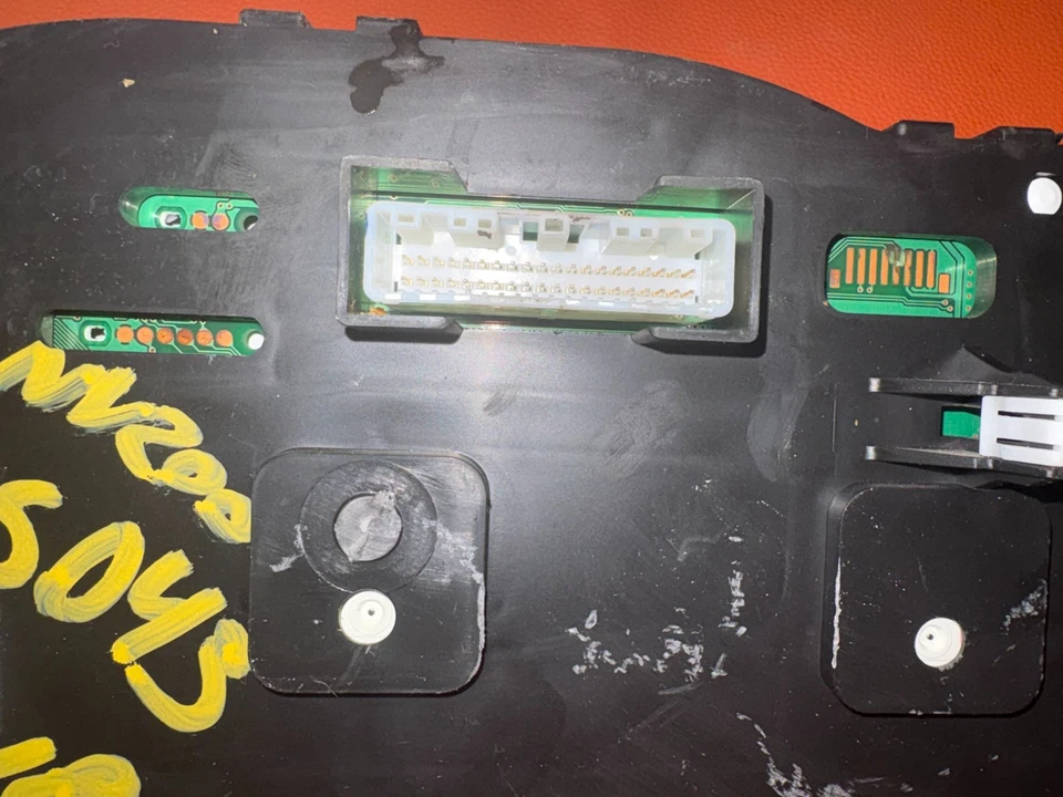 2018 Nissan NV200 Speedometer Gauge Cluster 248103LM0B OEM - Imagem 3 de 4