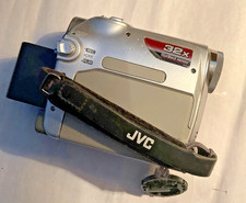 JVC GR-D347U Camcorder 28x Optical Hyper Zoom Digital Camera Untested AS IS