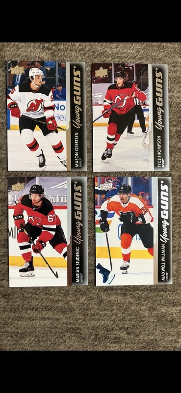Lot x(22)    2021-22 Upper Deck Young Guns    Mint Condition!!!   No Duplicates