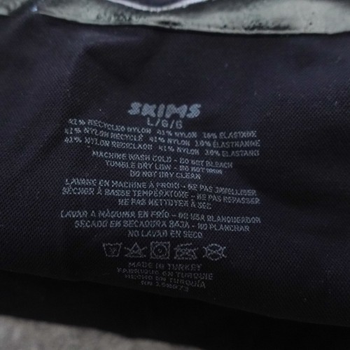Tanga Skims Core Control Cintura Media Negro Ónix Compresión Talla L Grande - Imagen 5 de 9