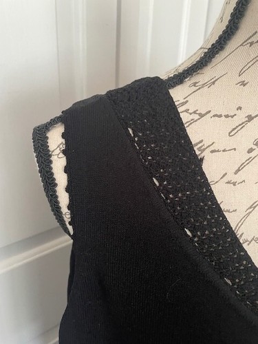 Lane Bryant black Tank top 14/16 Croched Neckline and Trim - Picture 4 of 6