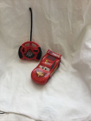 Air Hogs 2011 Disney Lightening Mcqueen Remote Control Car