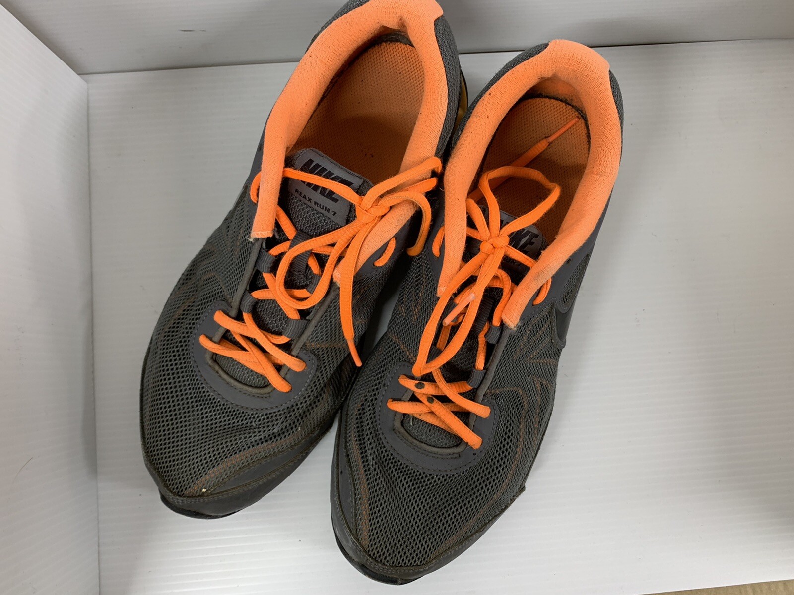 Nike Reax Run 7 Men's Running Shoes Size Eu42 US8.5 In Excellent