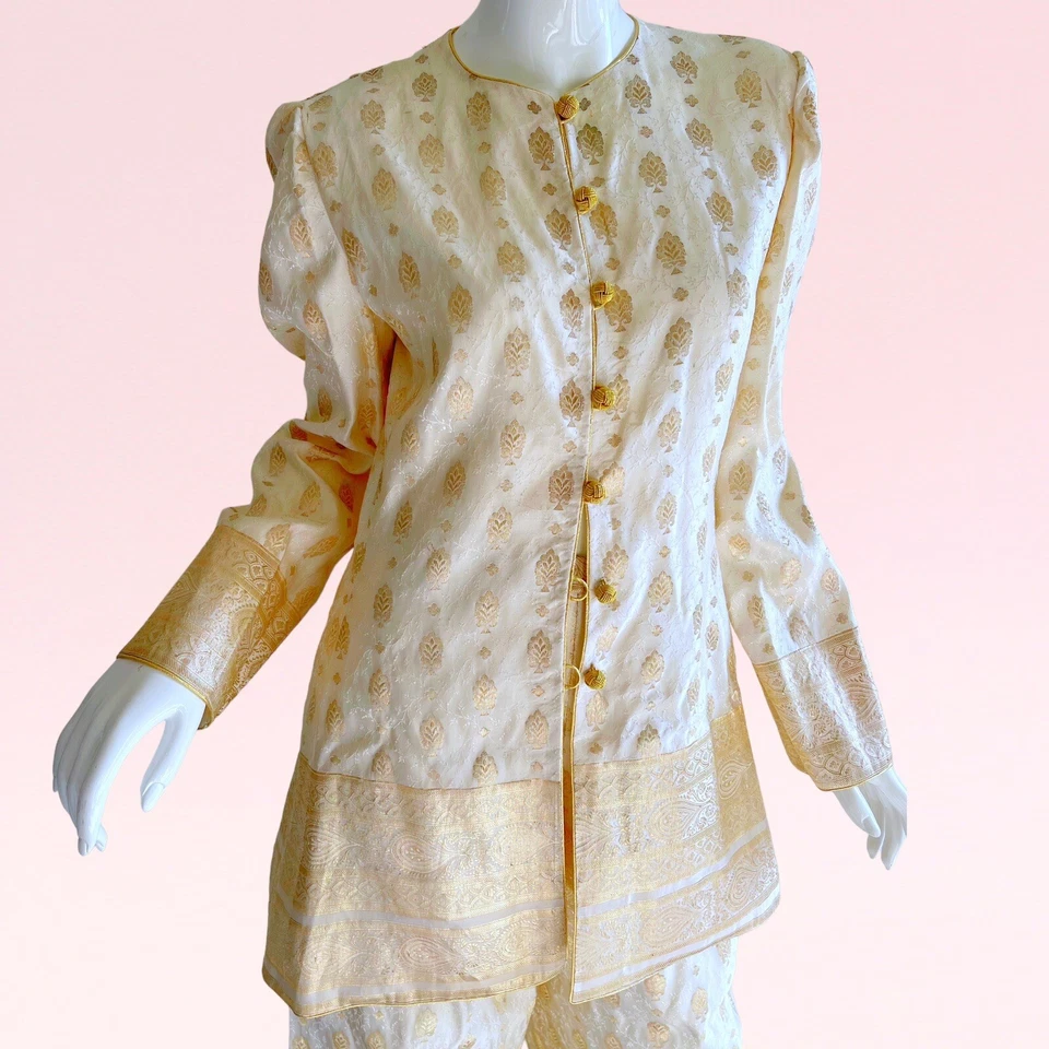Conjunto de pantalón de boda indio bordado metal seda dorado Mary McFadden Couture años 80 Foto 3 de 4