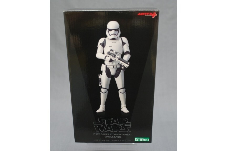 Котобукия Штурмовик Первого ордена Звездных войн в масштабе 1/10 от ArtFX + Фигурка Статуи