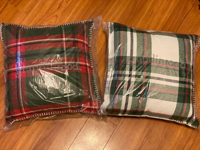 Cozy Holiday Flannel Pillows 18x18 by Grandlinroad - 1Pair - NIP-Nice!