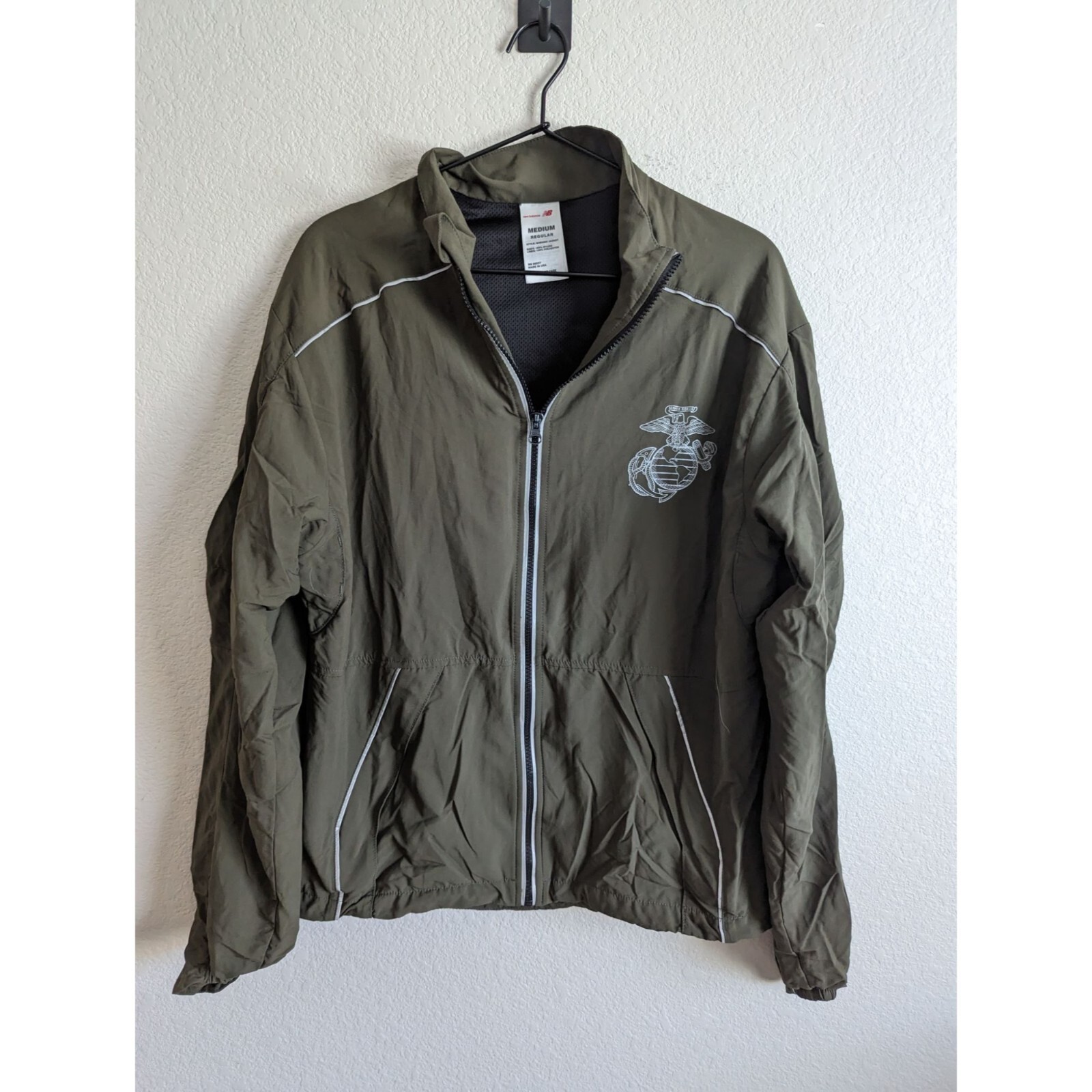 New Balance Men's US Marine Corps Windbreaker Jacket … Gem