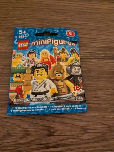 New Genuine LEGO Traffic Cop Minifig with Handcuffs and Ticket Series 2 8684 - Picture 7 of 7