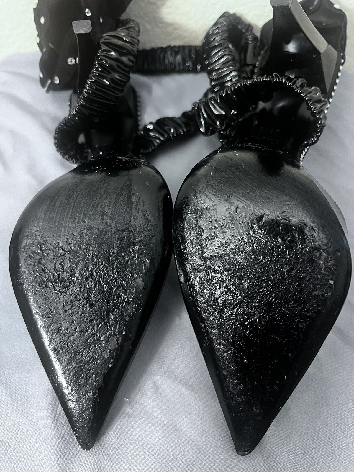 Décolleté alla caviglia Freja brevettato Saint Laurent 37 5