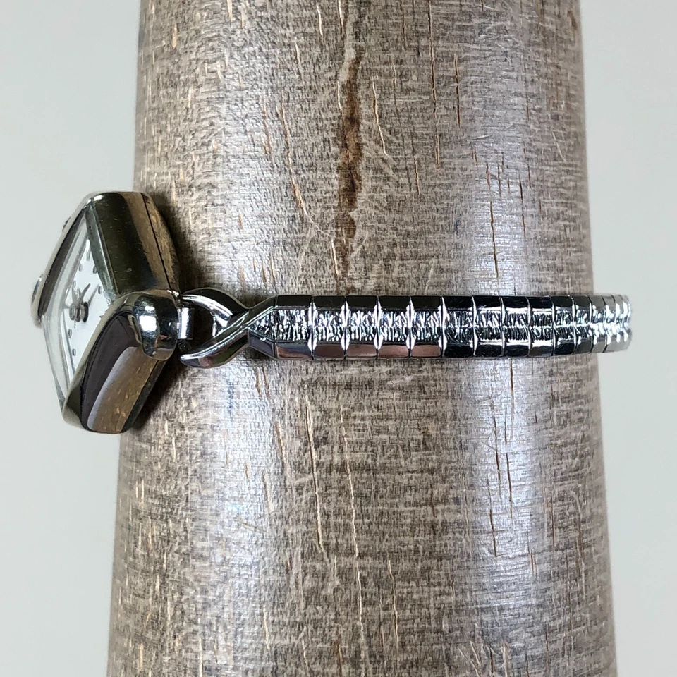 Reloj de cuerda mecánico Hamilton Allegra asimétrico relleno de oro para mujer Foto 3 de 4