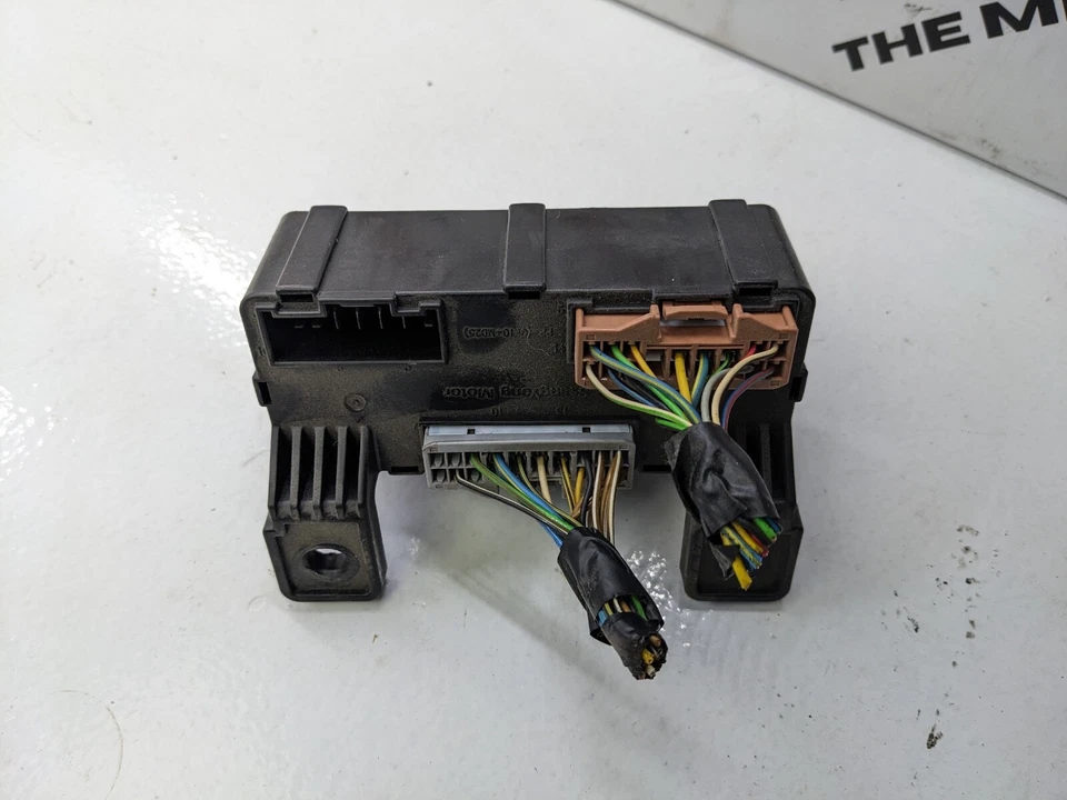 SSANGYONG KORANDO 2012 2.0 XDI COMFORT ECU CONTROL MODULE 8215034010 - Image 2 of 4