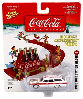 1:64 Johnny Lightning 1960 Ford Station Wagon Woody white/ red Coca Cola Brand  - Bild 1 von 2