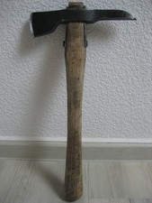 alte Feuerwehraxt / Beil ca . 45 cm / Baujahr um 1920